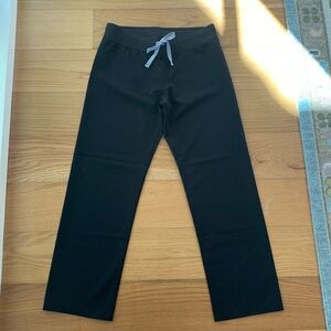 Women’s FIGS basic scrub bottom pants
